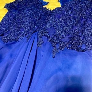 GORGEOUS EVENING GOWN SIZE 16